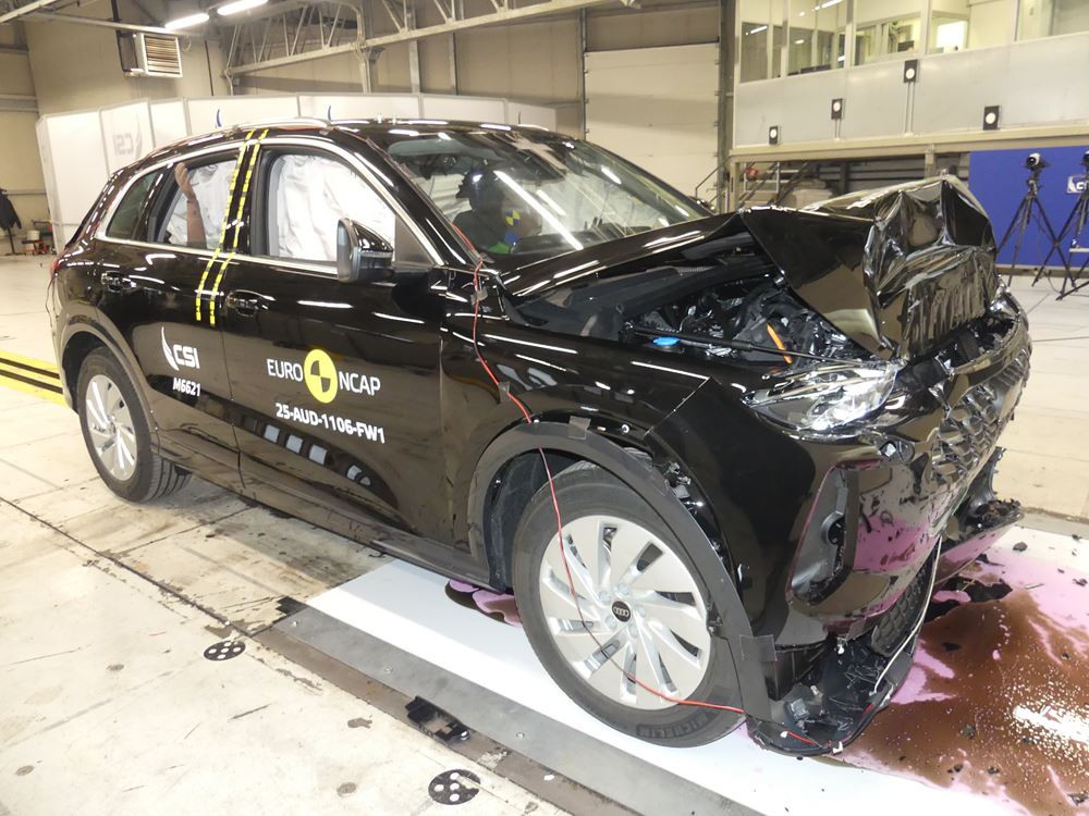 Le SUV de taille intermédiaire Audi Q5 obtient cinq étoiles aux crash-tests Euro NCAP 2025