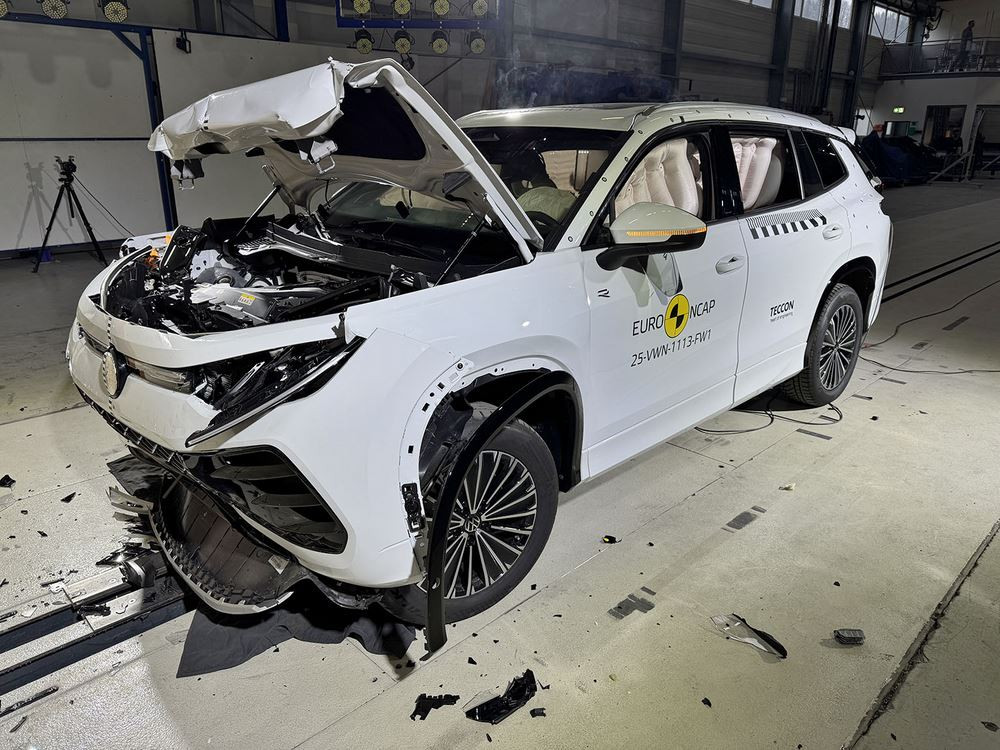 Le SUV de taille intermédiaire Volkswagen Tayron obtient cinq étoiles aux crash-tests Euro NCAP 2025