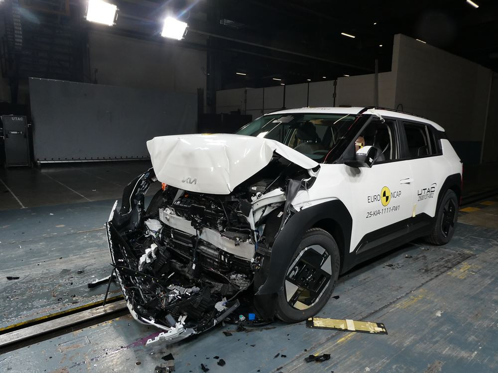 Le SUV électrique de taille compacte Kia EV3 obtient quatre étoiles sur cinq possibles aux crash-tests Euro NCAP 2025