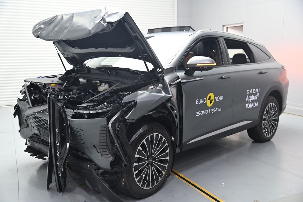 Le SUV hybride rechargeable Omoda 9 obtient cinq étoiles aux crash-tests Euro NCAP 2025