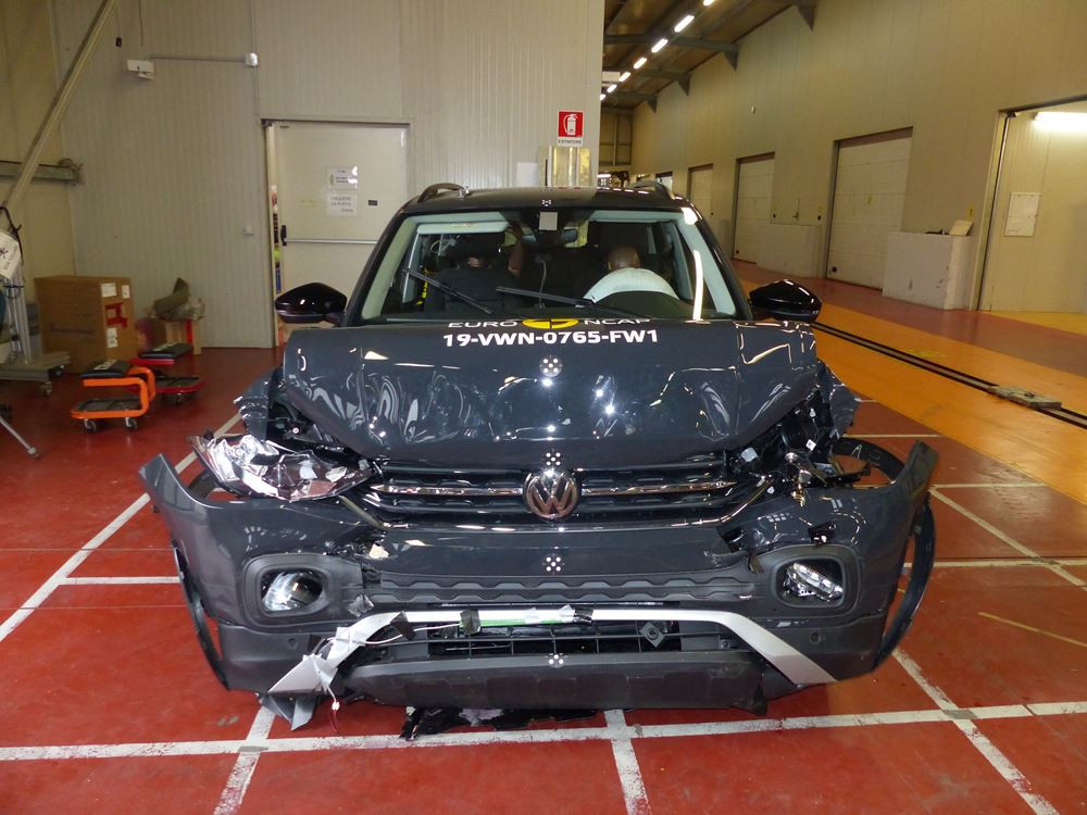 Le SUV urbain Volkswagen T-Cross obtient trois étoiles sur cinq possibles aux crash-tests Euro NCAP 2025
