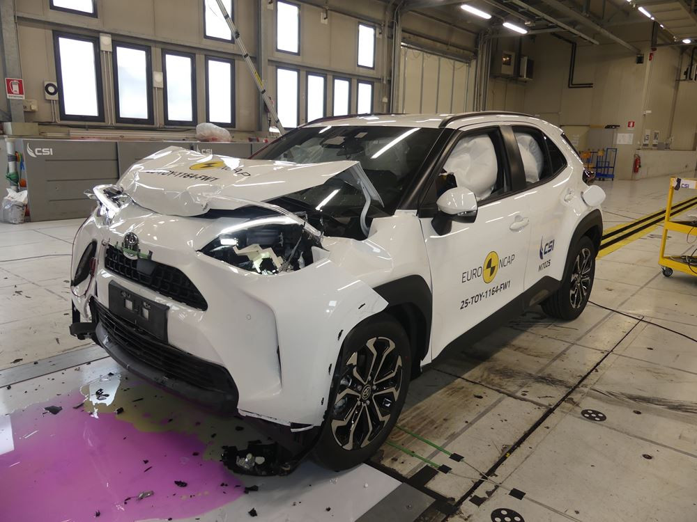 Le crossover urbain Toyota Yaris Cross obtient quatre étoiles sur cinq étoiles aux crash-tests Euro NCAP 2025