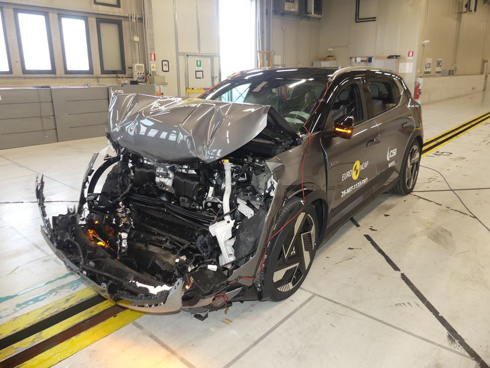 Le Mitsubishi Eclipse Cross électrique obtient cinq étoiles aux crash-tests Euro NCAP 2025