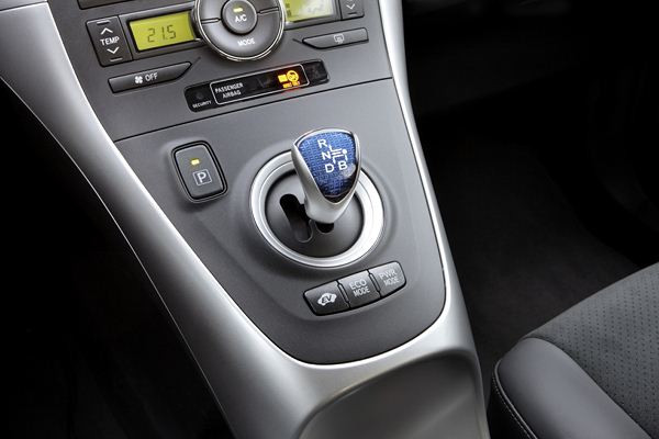 Comment fonctionne la technologie hybride de la Toyota Auris hybride?