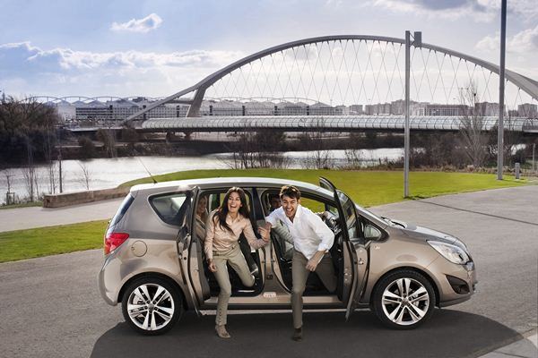 Retour sur les portes antagonistes de l'Opel Meriva