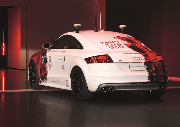 Le projet "Audi Urban Mobility" teste les systèmes d’aide au conducteur du futur