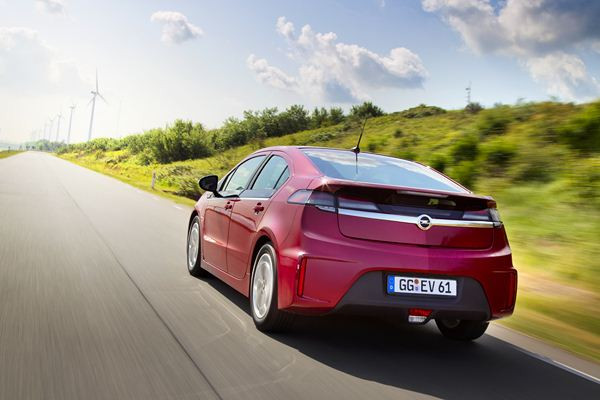 Comment fonctionne l'Opel Ampera électrique à autonomie étendue?