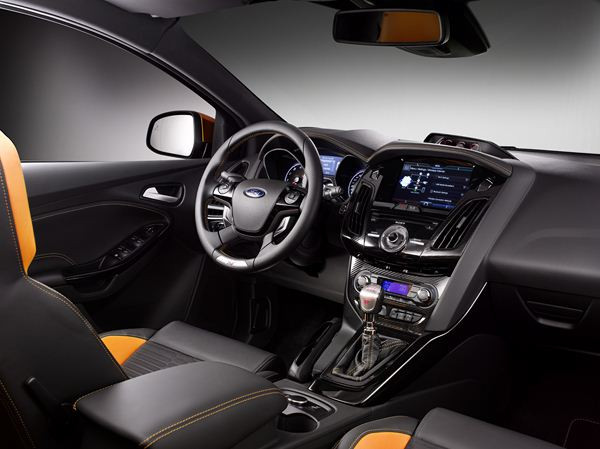 La Ford Focus ST diffuse sa sonorité sportive à la demande à l'aide d'un Sound Symposer