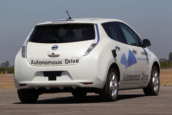 Nissan développe un véhicule équipé d'un système de conduite autonome