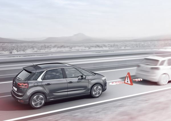 Comment fonctionne le régulateur de vitesse actif du Citroën C4 Picasso?