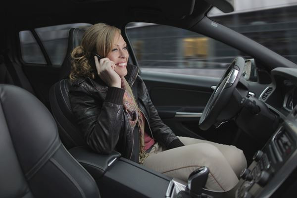 Volvo lancera des voitures qui se conduisent toutes seules sur routes ouvertes en 2017