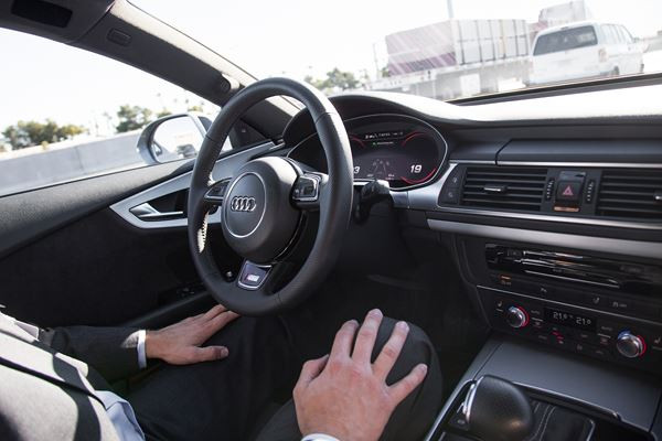 Les fonctions Audi « piloted driving » prendront le contrôle de la voiture