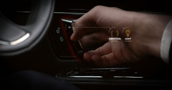 La technologie "Bike Sense" Jaguar minimise les risques d’accidents avec les deux-roues
