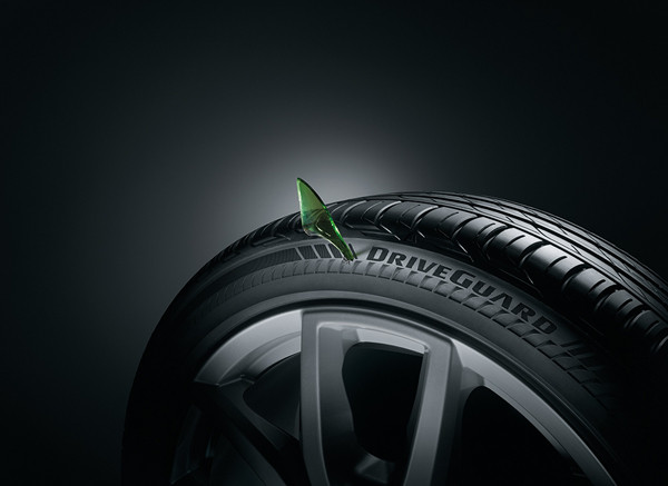 Le pneu Bridgestone DriveGuard peut parcourir 80 km après une crevaison
