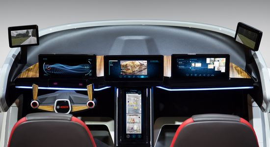 Le concept-car Bosch transforme la voiture en assistant personnel sur quatre roues