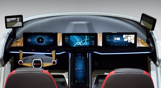 Le concept-car Bosch transforme la voiture en assistant personnel sur quatre roues