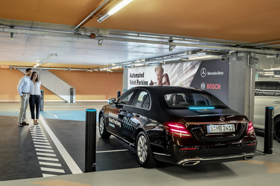 Le service de voiturier automatique réalise le stationnement sans conducteur