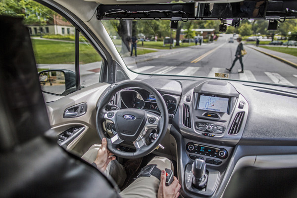 Comment faire communiquer les véhicules autonomes avec les autres usagers de la route?