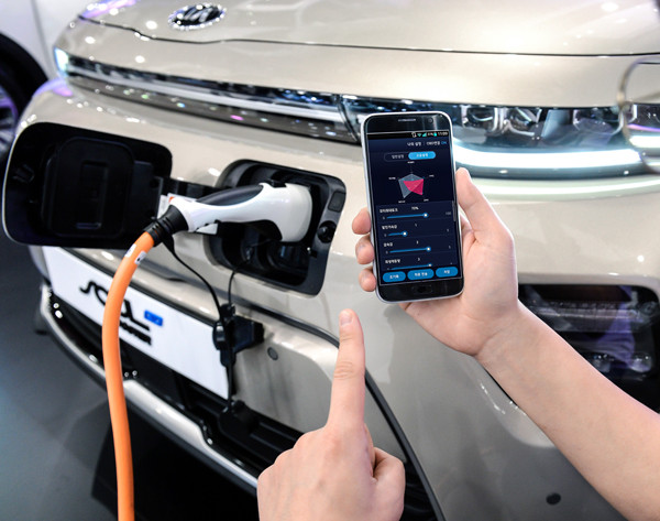 Une technologie de contrôle des performances des véhicules électriques par smartphone