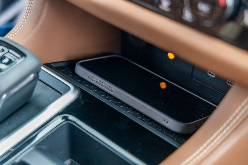 Le chargeur sans fil pour smartphone Qi2 résout les principaux problèmes de la recharge à bord