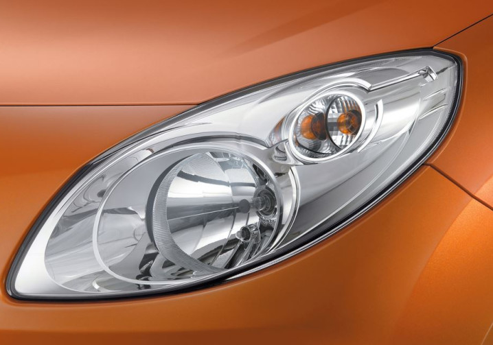 Les pièces automobiles d'occasion sont près de 76,6 % moins chère que les neuves