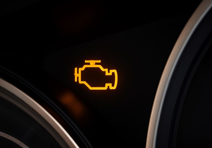 Les voyants du tableau de bord à surveiller pour éviter les pannes liées au froid