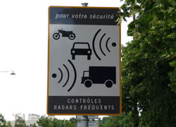 Les automobilistes ne comprennent pas la suppression des panneaux annonçant les radars fixes