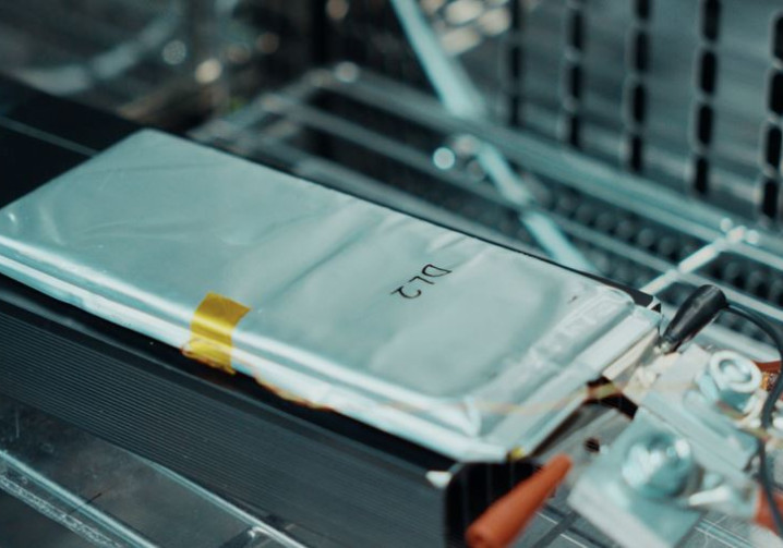 Le dernier test de la batterie solide « Donut » montre la sécurité de la cellule