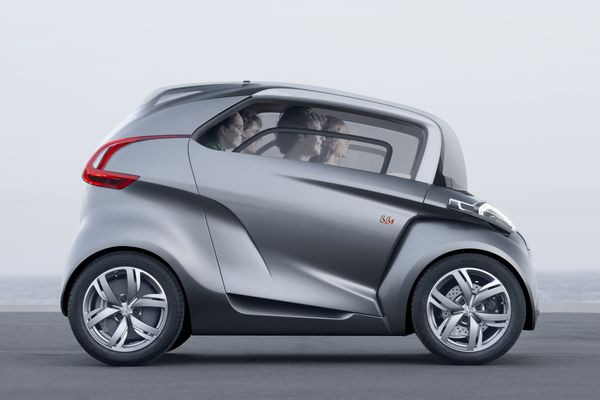 Peugeot dévoile le concept BB1 électrique
