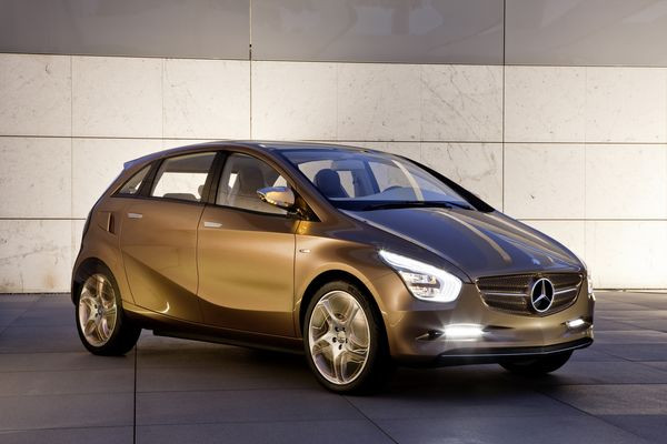 Mercedes présente un concept électrique à autonomie étendue