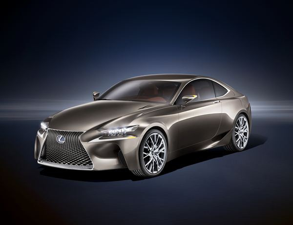 Un concept Lexus de coupé premium hybride de taille moyenne