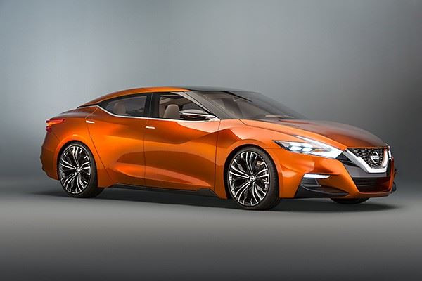 Le Nissan Sport Sedan Concept affiche un design dynamique