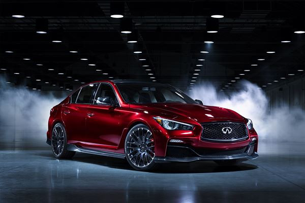 Un concept sportif Q50 Eau Rouge de la berline Infiniti à Détroit
