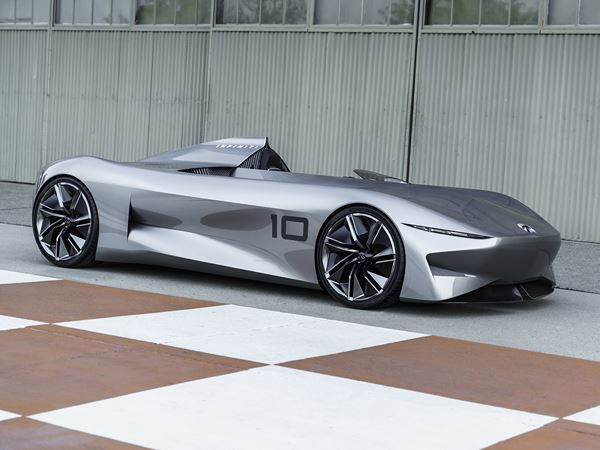 Prototype 10 Infiniti: un speedster à groupe motopropusleur électrifié