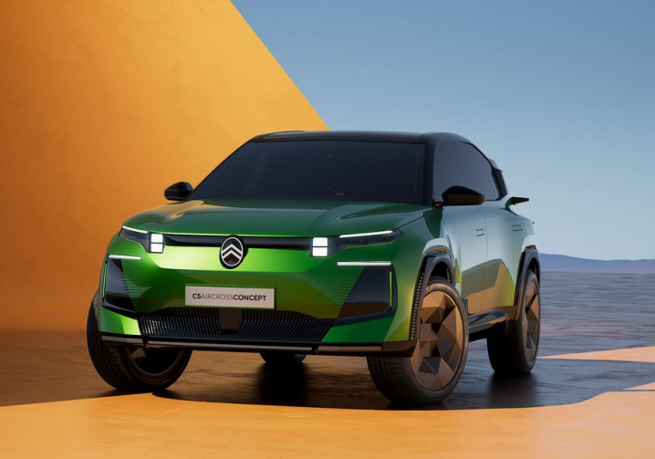 Le Citroën C5 Aircross Concept affiche un design musclé plein de caractère