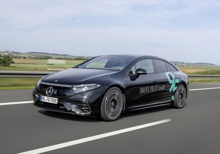 La conduite automatisée Drive Pilot Mercedes-Benz de niveau 3 à 95 km/h homologuée en Allemagne