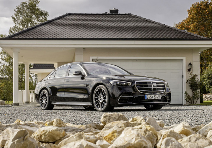 Les ventes mondiales Mercedes atteignent 1 983 400 véhicules en 2024