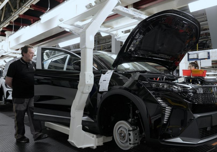Le Renault Scénic E-Tech electric obtient la certification « Origine France Garantie »