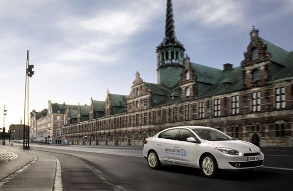 Des prototypes électriques Renault à l'essai lors de la Conférence de l’ONU sur les changements climatiques