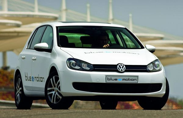 Volkswagen annonce la commercialisation de la Golf blue-e-motion électrique en 2014