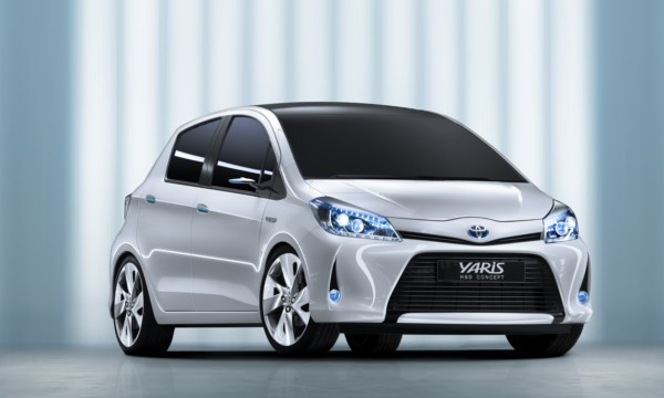 Toyota présente le concept Yaris Hybride HSD au salon de Genève