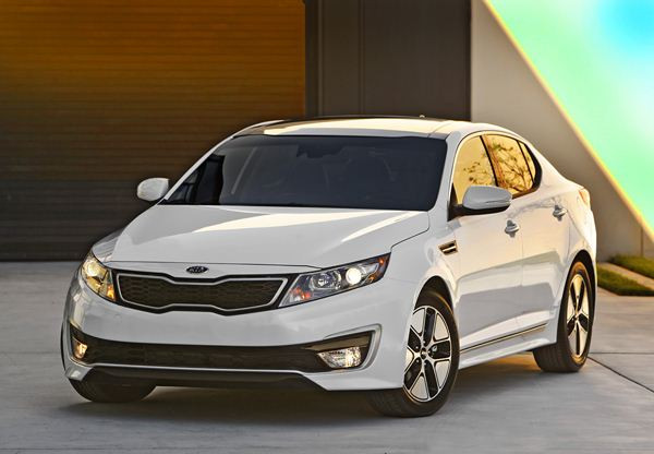 La déclinaison hybride de la Kia Optima présentée au salon de Genève