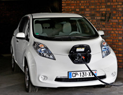 Toyota, Nissan, Honda et Mitsubishi vont promouvoir le réseau de recharge au Japon