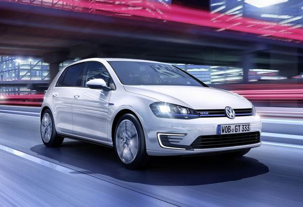 La Volkswagen Golf GTE hybride plug-in essence consomme 1,5 litre aux 100 km