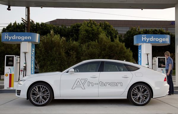 L'Audi A7 Sportback h-tron quattro à pile à combustible sur la ligne de départ