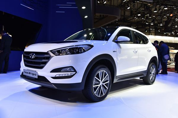 Le Hyundai Tucson 48V Hybrid réduit économiquement les émissions de CO2