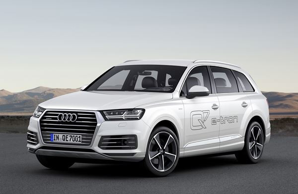 L'Audi Q7 e-tron quattro adopte la technologie hybride diesel rechargeable