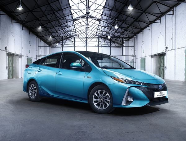 La Toyota Prius Rechargeable fonctionne plus de 50 km en mode électrique