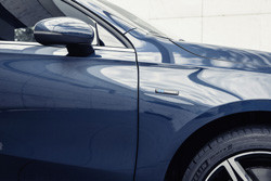 La Mercedes Classe A Berline reçoit une motorisation hybride rechargeable