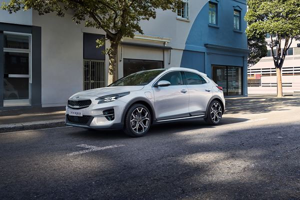 Le crossover compact Kia XCeed se décline en version hybride rechargeable